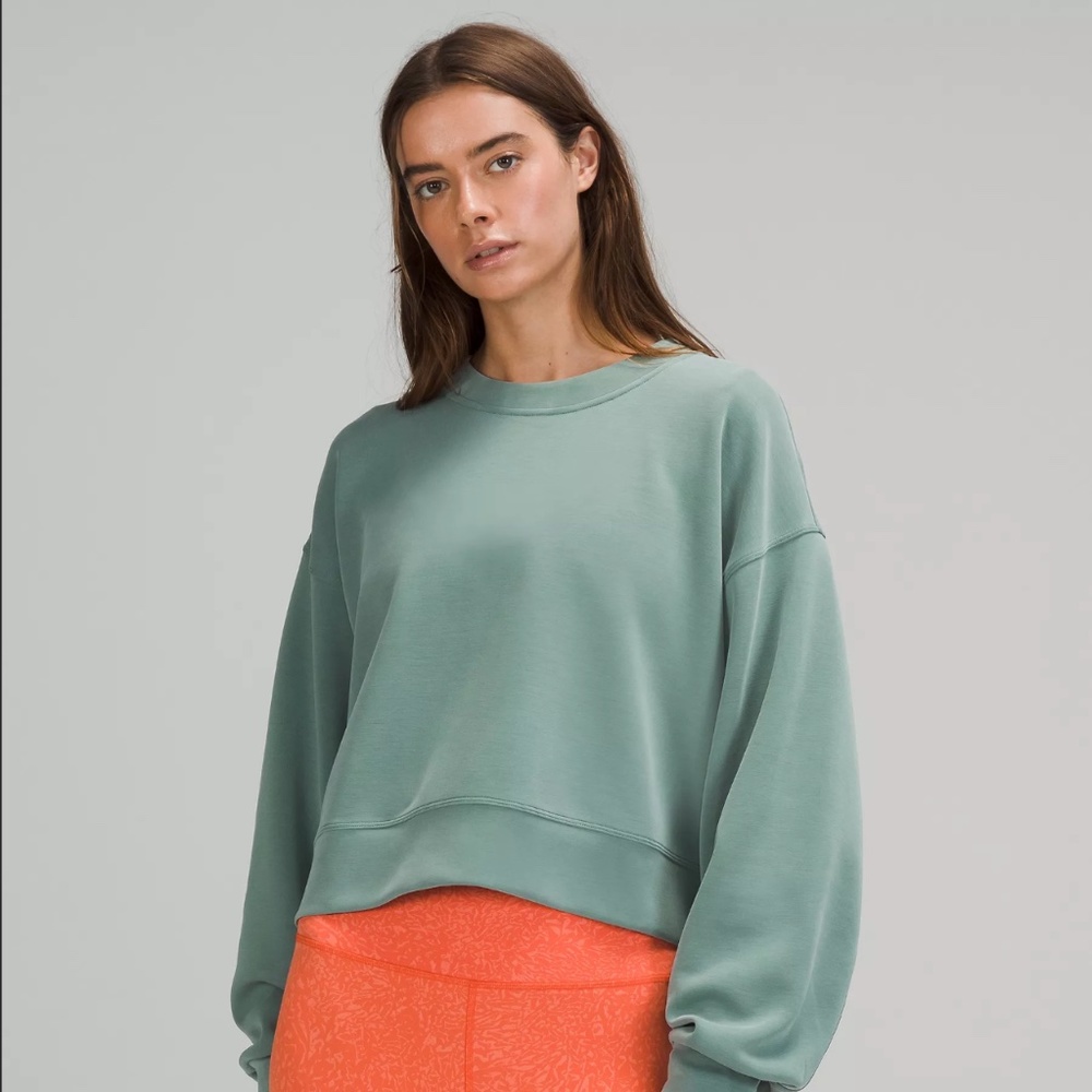 Perfectly Oversized Cropped Crew *Softstreme*